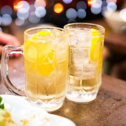 2차회 이용에도 1차회 이용에도!지역 최안 2H 음료 무제한 999엔!!