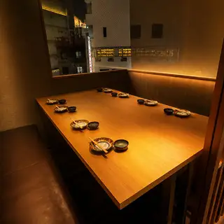 雰囲気も夜景も◎飲み会やご宴会にオススメ!【三宮駅/三ノ宮駅/神戸駅/神戸三宮駅/焼鳥/寿司/鍋/食べ放題/飲み放題/食べ飲み放題/昼飲み/ランチ/居酒屋/三宮 居酒屋/もつ鍋/串焼き/個室/完全個室/寿司/海鮮/焼き鳥/デート/女子会/宴会/送別会/新年会/忘年会/団体/大人数/美味しい/安い/コスパ】