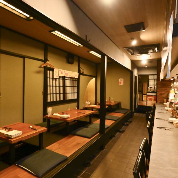 最大40名様まで収容可能なお座敷席。10~15名様の忘年会・新年会・歓送迎会など各種ご宴会に◎少人数貸切も承りますので誕生日パーティー等ご相談ください。