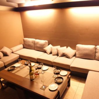 Completely private room VIP room ♪ You can use up to 10 names afterwards.The gentle light will produce a space of luxury.Please contact us if you are interested.