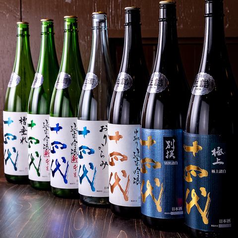 酒蔵直送の厳選日本酒と取り揃えております