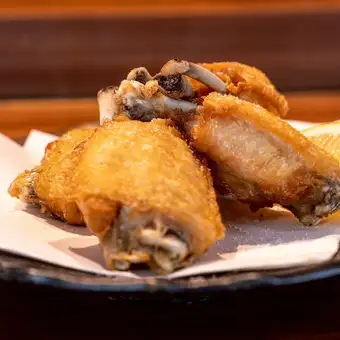 食べやすい手羽先唐揚げ (1本)