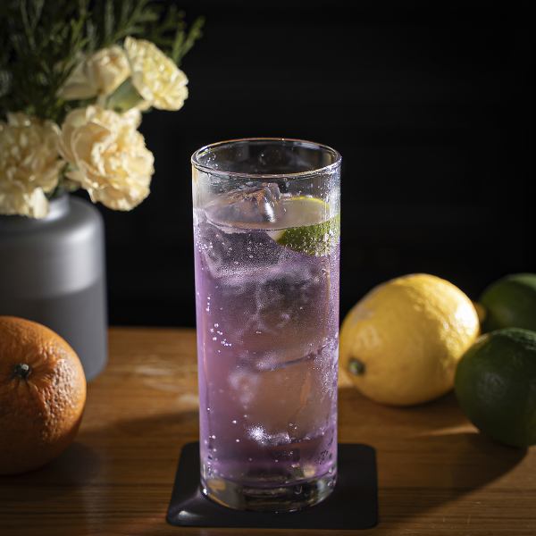 【おすすめの一杯】ジン◆エンプレス　1100円(税込)