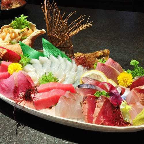 Assorted sashimi (1 serving)