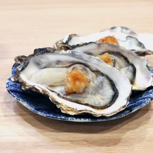 殻付き生牡蠣おろしポン酢