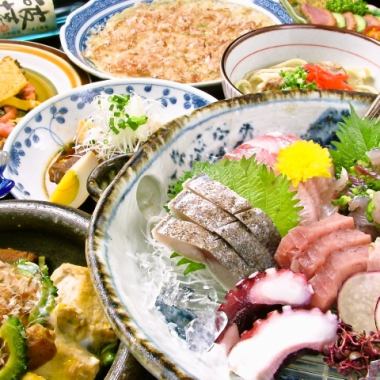 A total of 7 dishes, including our proud fresh seafood platter! 2 hours of all-you-can-drink draft Orion beer ♪ Japanese-Ryuan eclectic paikaji course 4,500 yen ☆