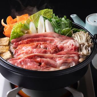 Excellent ★ Black Wagyu Beef Sukiyaki Course 150g 6,600 yen (tax included)