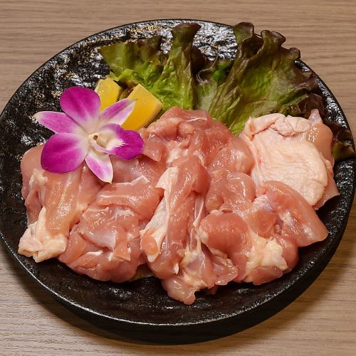 燒烤套餐 100克雞肉附加菜單。*照片為2人