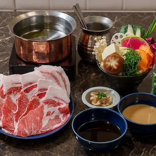 The delicious, sweet taste of high-quality fat that can only be tasted at Shabu-an is superb!