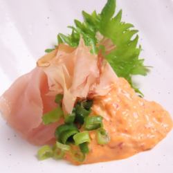 金枪鱼配泡菜蛋黄酱——酒精饮料的完美搭配