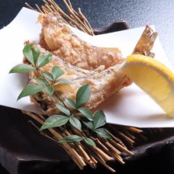炸沙鱼（2条）