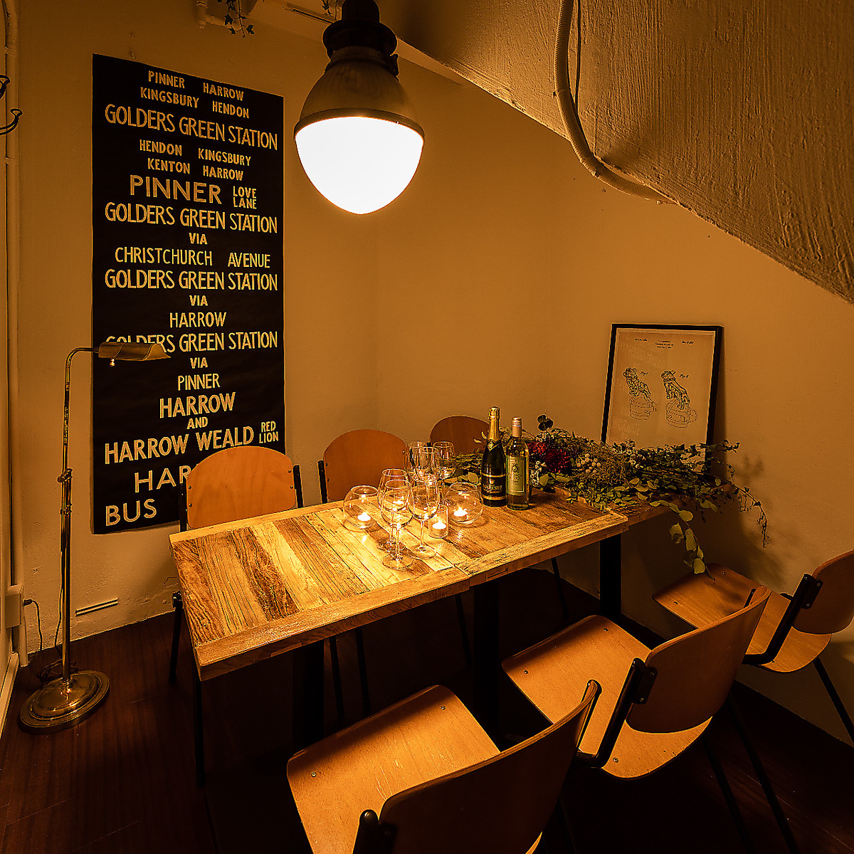 Enjoy a leisurely meal, perfect for a date or a girls' night out!