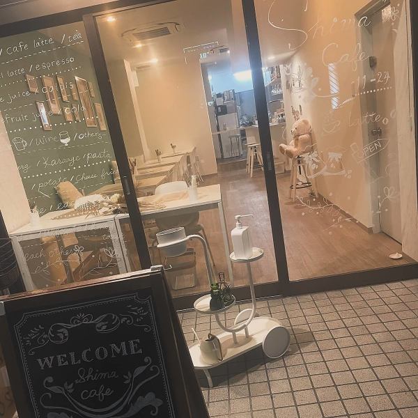 ●お店の外観はお洒落なカフェの外観をイメージ♪名古屋市営地下鉄東山線・鶴舞線伏見(愛知)駅より徒歩約2分の好立地に加え、リーズナブルにランチとディナー営業も◎１人から大人数、若い方から大人まで喜んでいただけるサービスが満載なのでぜひ1度ご来店してみてください♪