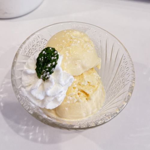 冰淇淋