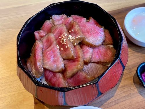 [Kuroge Wagyu beef lunch in Yamashina]