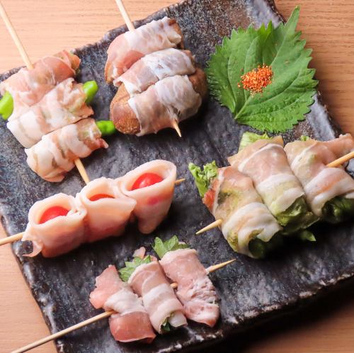 [Every skewer is made with love! Vegetable-wrapped skewers] Vegetables wrapped in juicy pork are healthy and packed with the delicious flavor of the ingredients.