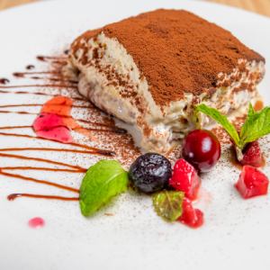 homemade iced tiramisu