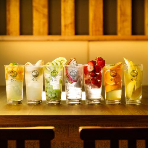 15 types of specialty fruit sours, such as the Setoda Lemon Sour, delivered directly from contracted farmers, starting at 480 JPY (excl. tax)