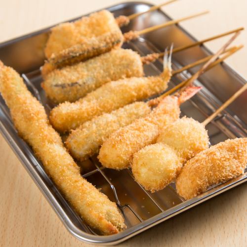 [First off, try this] Enjoy our proud skewers at a reasonable price! Kushikatsu Assortment ≪From 840 yen (tax included)≫