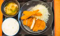 とんかつと海老定食