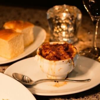 【THE 7th ディナーコース】お店の人気料理を楽しむ。ご接待にも使えるコース6000円(税込)
