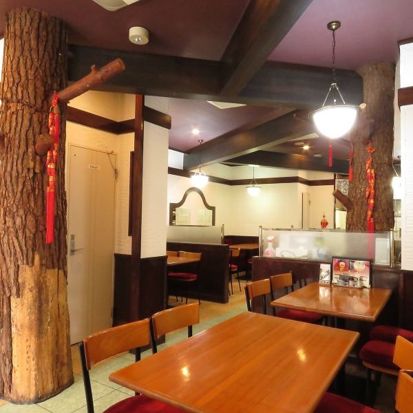 The interior of the store is a relaxing space where you can feel the warmth of wood.You can enjoy your meal in a spacious and relaxed atmosphere.The restaurant can accommodate up to 30 people, making it ideal for small parties or after-work drinking parties.Recommended for family gatherings and friends.