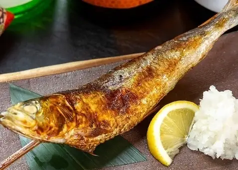 漁港直送の新鮮魚介や厳選の食材をろばた焼き、原始焼きで♪