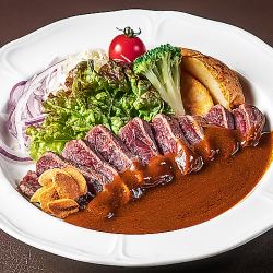 《自慢の旨さ！》洋食屋のビフテキ