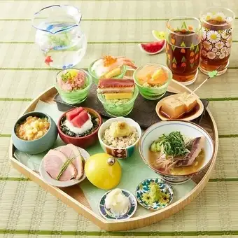【夏限定ランチ♪】SNSで話題！夏のおちょこ丼   8種