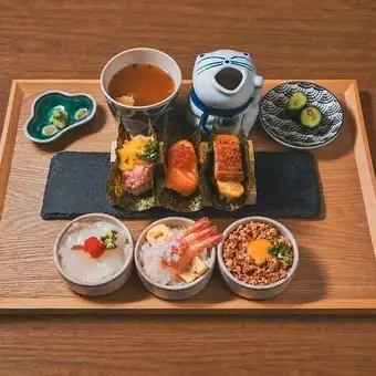 お手軽ランチ★SNSで話題！おちょこ丼 & 手巻き  6種セット 