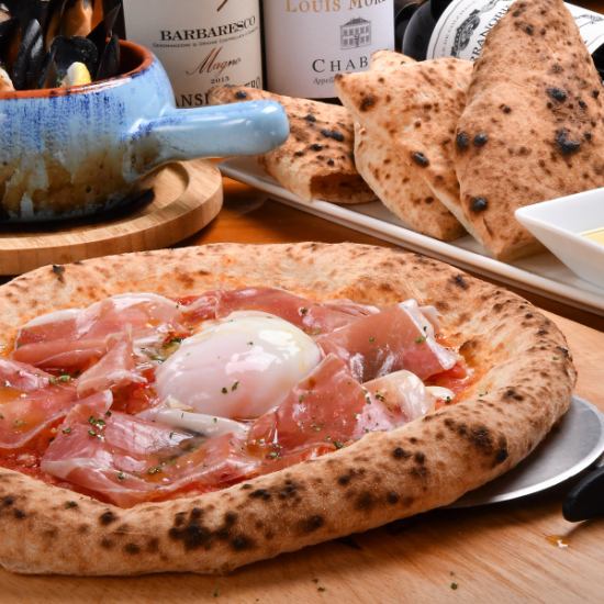 Ebisubar boasts Niripisa pizza baked in a stone kiln ☆