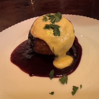 和牛メンチーズ