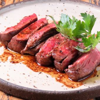 国産牛ヒレ肉のステーキ100gから