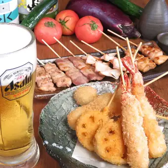 コスパ◎当日OK♪【ちょい飲みセット】お好きなドリンク2杯+串盛合わせ+1品 1980円(税込)