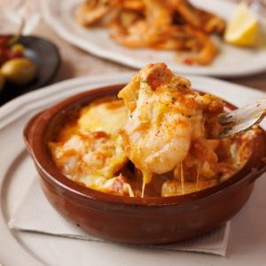 Snow crab and shrimp bisque macaroni gratin