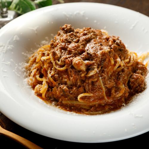 bolognese spaghetti