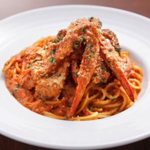 Crab tomato cream spaghetti