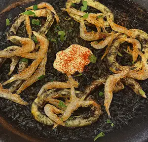 白虾墨鱼汁海鲜饭（4人份）