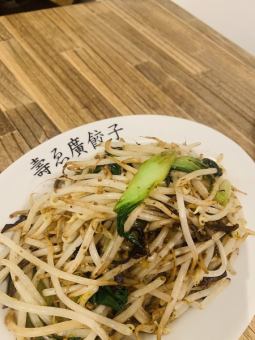 青梗菜と肉もやし炒め