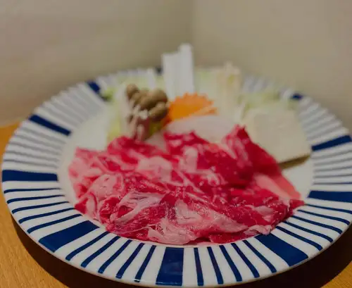 日中はポカポカ陽気でも夜になると冷え込んで来ましたね。
だんだんとお鍋が恋しくなる季節になってきました。
本日は午後4時からの営業となります♪
ご予約、ご来店お待ちしております。
@tsukitei.koriyama
#月亭 #郡山駅前 #旬魚 #えごま豚 #馬刺し