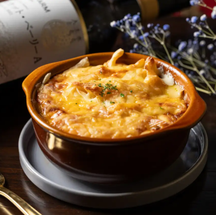 【120分鐘(最後點餐時間90分鐘),含無限暢飲 ◆ 首次光臨推薦套餐 ◎】4000日圓套餐 <<共6道菜>>