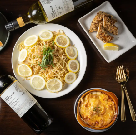 【120分鐘(最後點餐時間90分鐘)暢飲套餐 ◆ 適合2人以上!盡享人氣菜品☆】5000日圓套餐 <<共7道菜>>