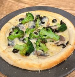 鰯とブロッコリーのピザ