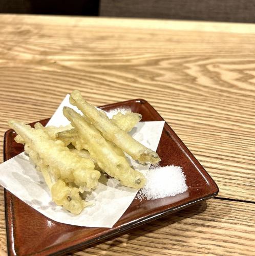 わかさぎの天麩羅　５尾