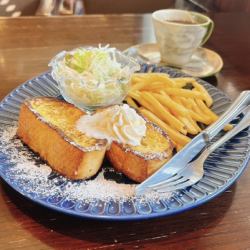 フレンチトーストモーニング(ドリンク代+430円(税込))