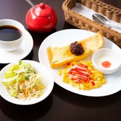 歐陸式早餐(飲料價 + 270 日圓(含稅))