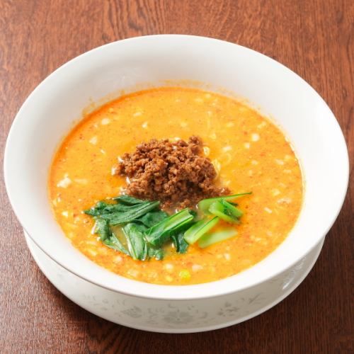 本格派担々麺。辛さと旨さの絶妙なハーモニー♪