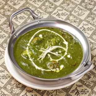 シーフードパラック　Seafood Palak