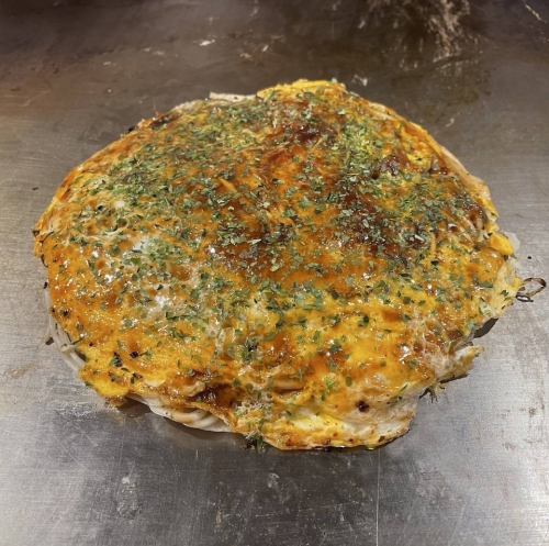 【当店人気No,1の看板メニュー☆】トッピングも豊富♪磯野製麺の生麺を使用した絶品”広島焼き”