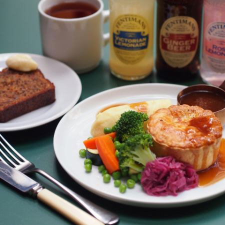 平日夜限定!超お得なブリティッシュデザート付コース(ソフトドリンク3500円、アルコール4000円)